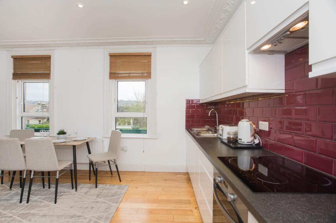 Spacious Apartments Bath Pokój zdjęcie
